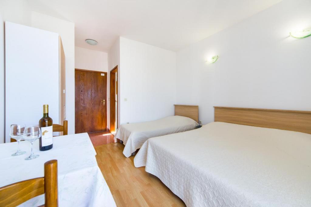Apartments Slavena Gradac  Luaran gambar